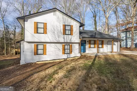 5297 Kemper Pl, Stone Mountain, GA 30088