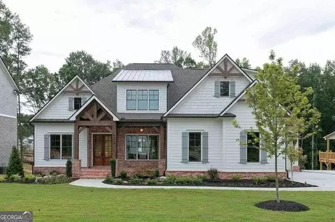 109 Mills Ln, Ball Ground, GA 30107