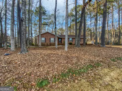 2578 Ashley Cir, Jonesboro, GA 30236
