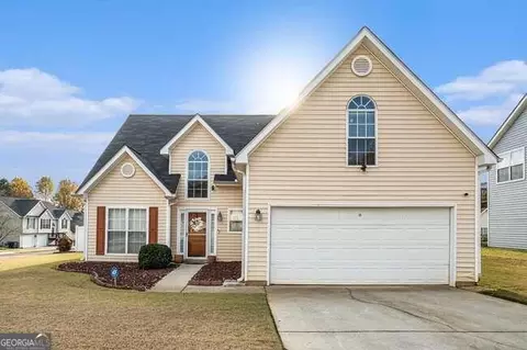 9051 Highland Pkwy, Fairburn, GA 30213