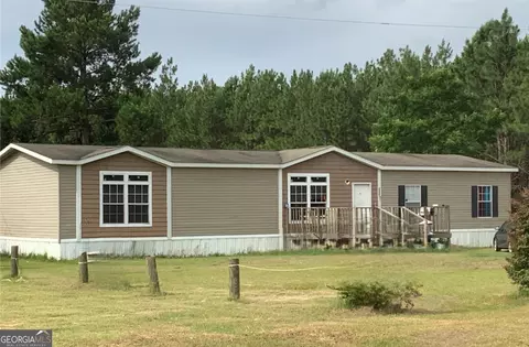 1048 Banks Dairy Rd, Portal, GA 30450
