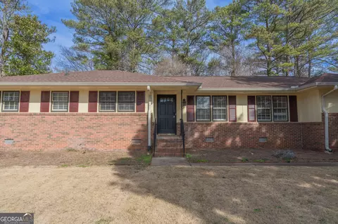 1326 Killian Hill Rd SW, Lilburn, GA 30047