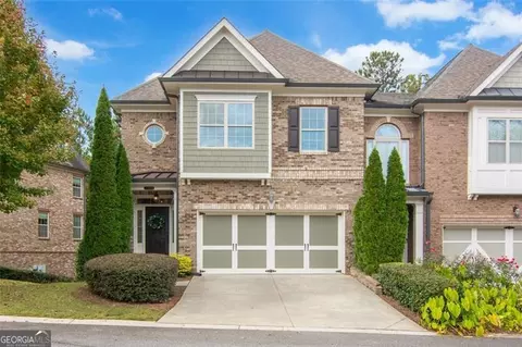 7680 Glisten Ave, Sandy Springs, GA 30328