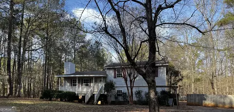 100 Deer Pointe Run, Lagrange, GA 30240