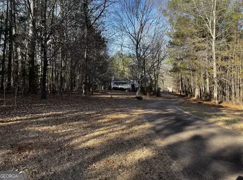 100 Deer Pointe Run, Lagrange, GA 30240 photo 2