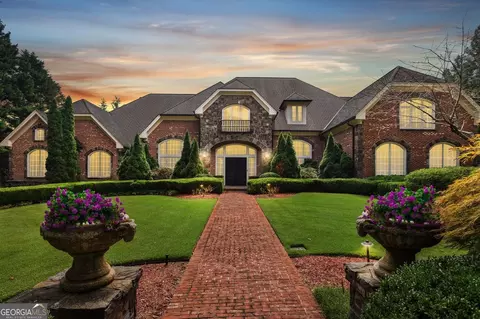 5767 Gene Sarazen Dr, Braselton, GA 30517