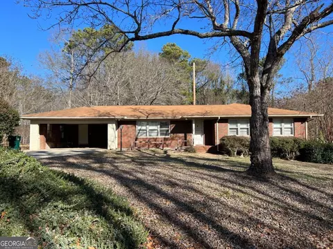 418 Belva St, Carrollton, GA 30117