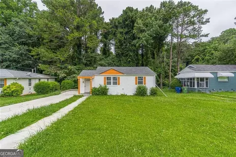 2561 Loghaven Dr NW, Atlanta, GA 30318