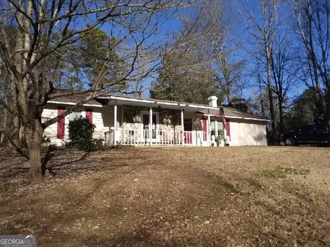 3217 Stonewall Dr NW, Kennesaw, GA 30152