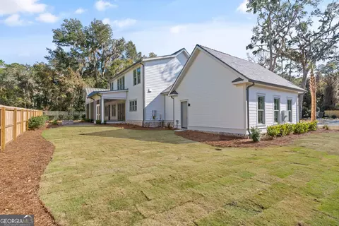 Exterior - 2 Fred Dr, St. Simons, GA 31522 photo 7 of 8