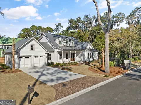 2 Fred Dr, St. Simons, GA 31522