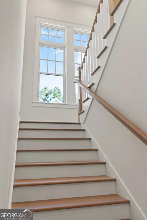 Entry Way - 4 Fred Dr, St. Simons, GA 31522 photo 4 of 4
