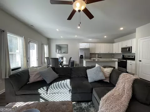 240 Skipjack Ct, Covington, GA 30016 photo 16