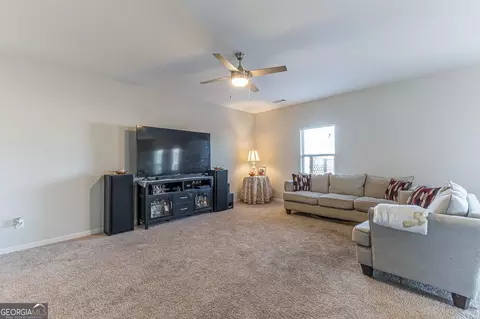 668 Independence Ave, Pendergrass, GA 30567 photo 11