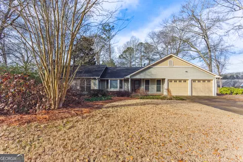 90 Farmington Dr, Woodstock, GA 30188