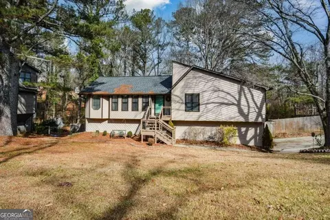 1128 Reading Dr NW, Acworth, GA 30102