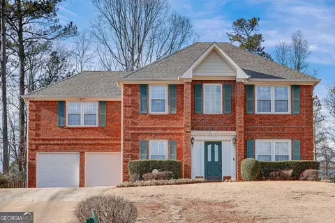 431 Inwood Trl, Lawrenceville, GA 30043