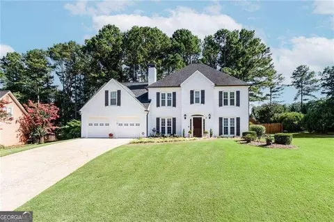 2046 Sanderlings Dr NW, Kennesaw, GA 30152