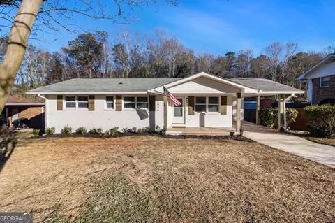 4026 Gretna Green Dr, Decatur, GA 30035