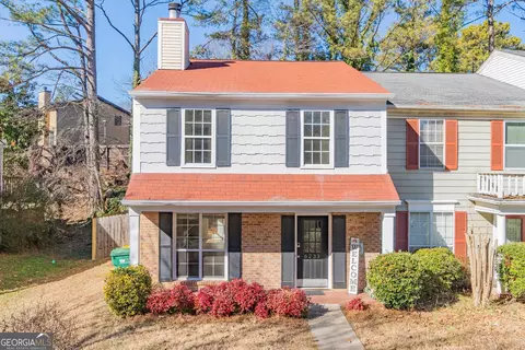 6233 Summit Trl, Peachtree Corners, GA 30092