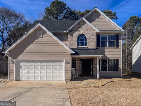 228 Augusta Woods Dr, Villa Rica, GA 30180