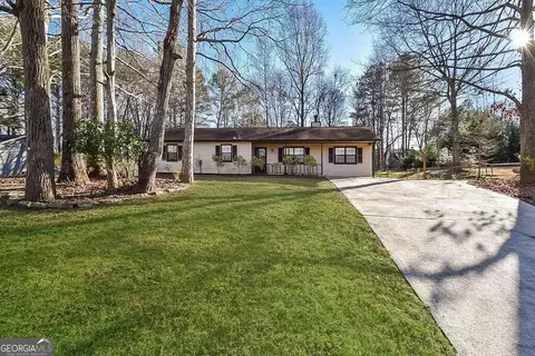 373 Summerwood Dr, Stockbridge, GA 30281