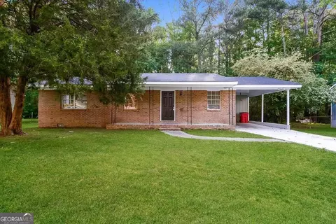 844 N Carter Dr, Jonesboro, GA 30236