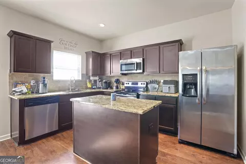 1256 Vienna Ct, Hampton, GA 30228 photo 12