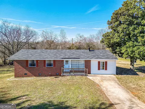 725 Rehoboth Church Rd, Griffin, GA 30224