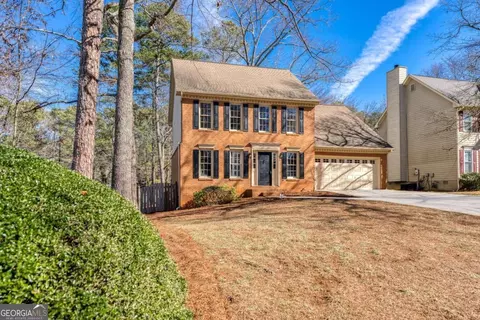3401 Eastpines Way, Snellville, GA 30039