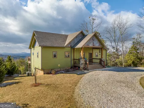 1572 Highland Trce, Blairsville, GA 30512