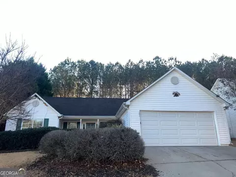 191 Players Cir, Fayetteville, GA 30215