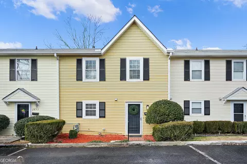 2855 Spring Villa Ln SE, Smyrna, GA 30080