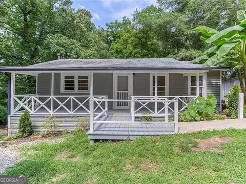 415 Milton Dr, Canton, GA 30114