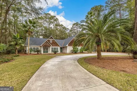 139 Hampton Pt, St. Simons, GA 31522