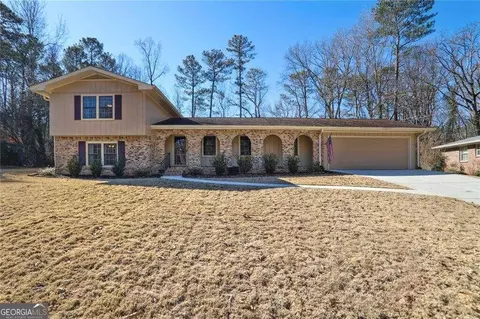 319 Hightower Trl SW, Stone Mountain, GA 30087