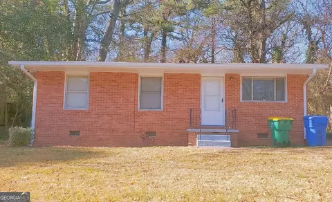 4135 Tara Dr, Forest Park, GA 30297