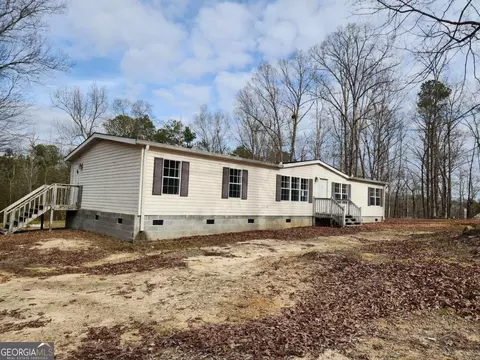 310 Whooping Creek Rd, Carrollton, GA 30116