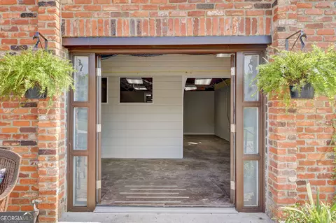 106 108 E Main St, Rutledge, GA 30663 photo 7