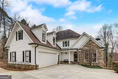 6902 Dee Ln, Murrayville, GA 30564