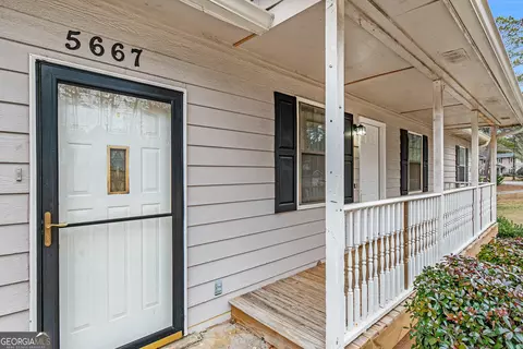 5667 Rock Rd, Union City, GA 30291
