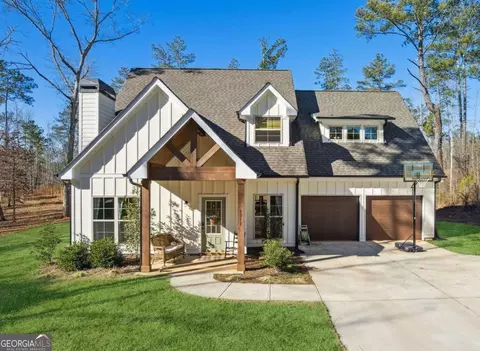 1011 Roscoe Davis Rd SW, Monroe, GA 30656