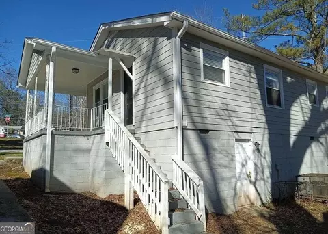 1824 Meadow Ln, Decatur, GA 30032