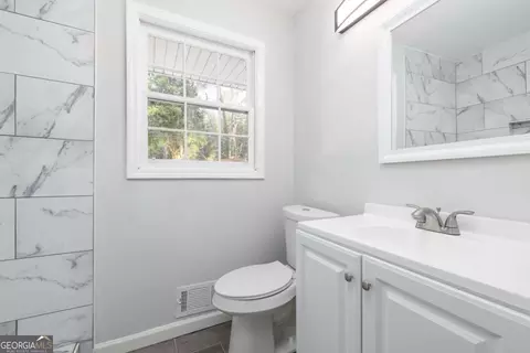 583 Rays Rd, Stone Mountain, GA 30083 photo 12