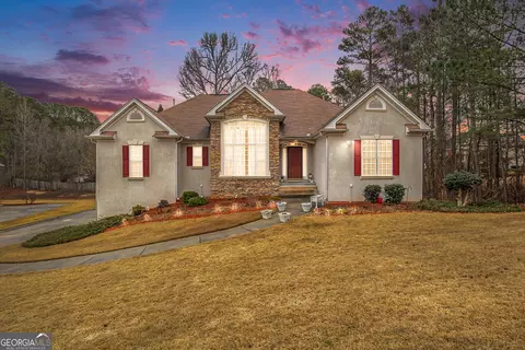 155 Blackjack Ct, Fayetteville, GA 30215