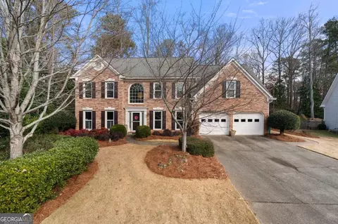 2324 Woodcrest Dr, Smyrna, GA 30082