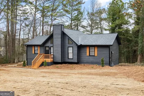 203 Melinda Ln, Woodstock, GA 30188
