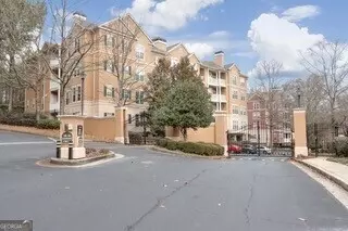 326 Ashford Cir #326, Dunwoody, GA 30338