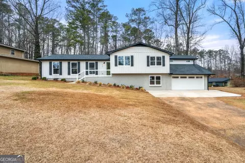 4920 Hadaway Rd NW, Kennesaw, GA 30152
