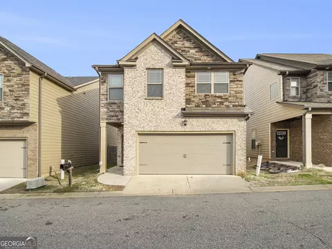 6002 Nile Ct, Atlanta, GA 30349